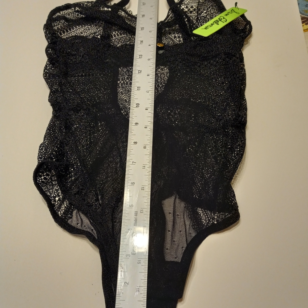 2 Sam Edelman Lace Bodysuits Juniors Medium - Picture 9 of 13